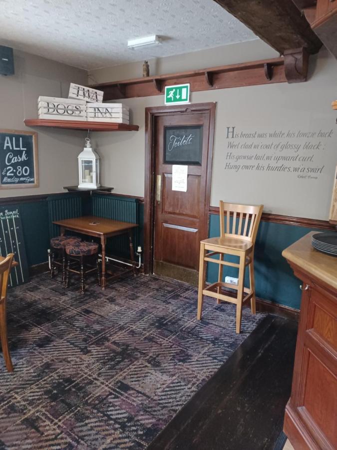 Twa Dogs Inn Keswick  Buitenkant foto
