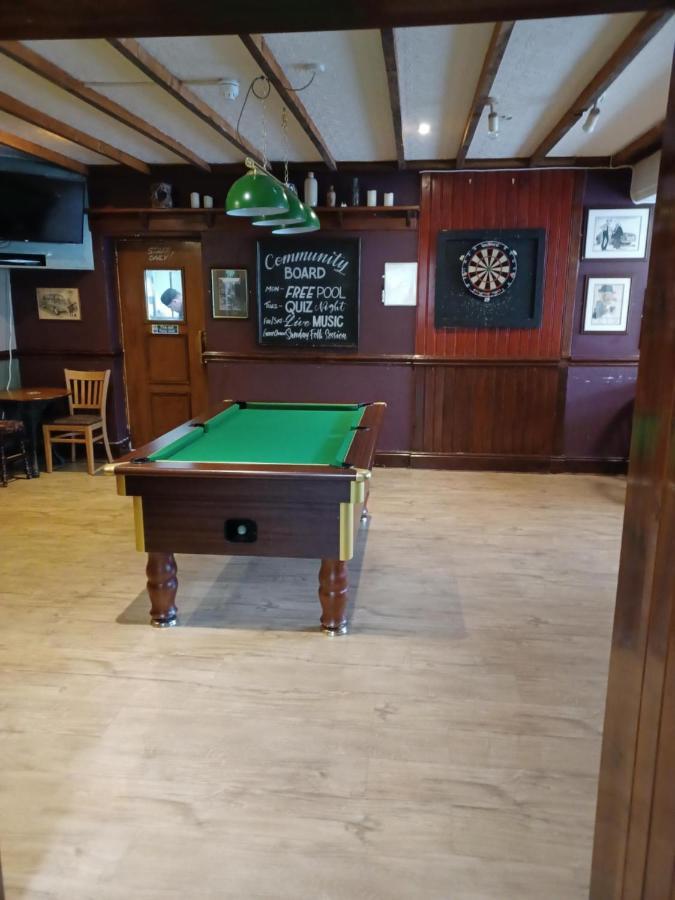 Twa Dogs Inn Keswick  Buitenkant foto